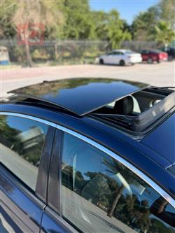 جاكوار XE